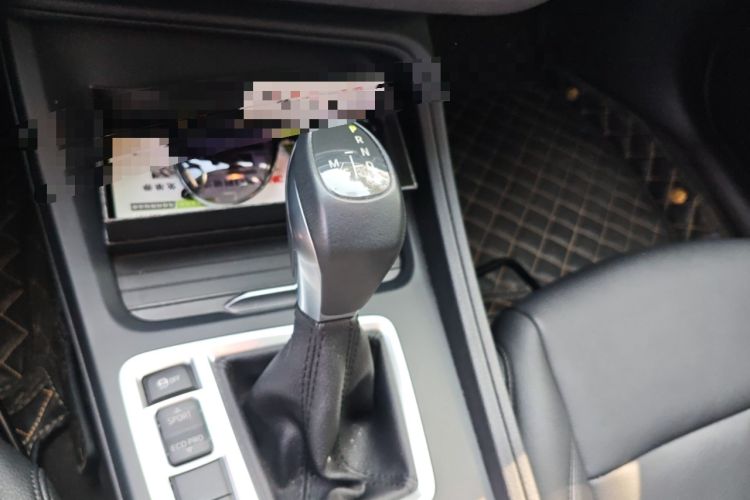 Used BMW 1 Series 2018 Revised 118i Fashion Edition Gear Lever