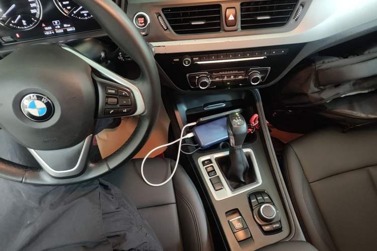 Used BMW 1 Series 2018 118i Fashion Model Gear Lever
