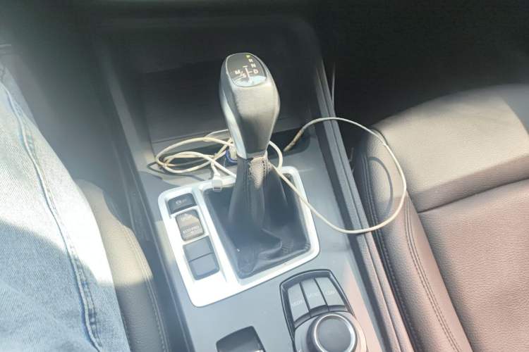 Used BMW 1 Series 2018 Revised 118i Fashion Edition Gear Lever