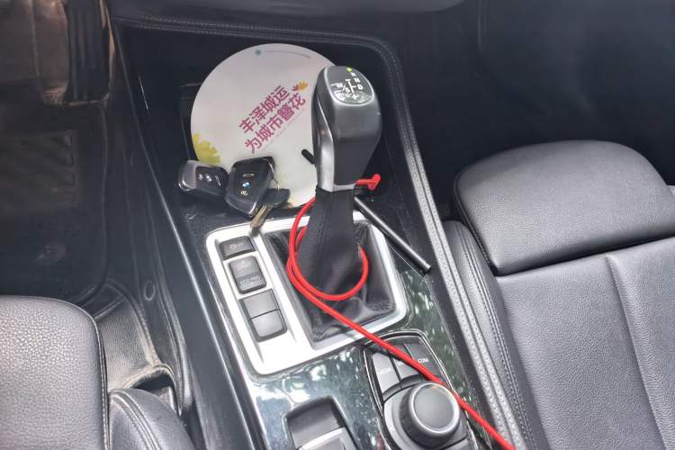 Used BMW 1 Series 2018 Facelifted 118i Sport Edition Gear Lever