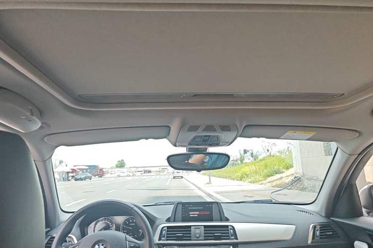 Used BMW 1 Series 2018 118i Leading Model Headliner