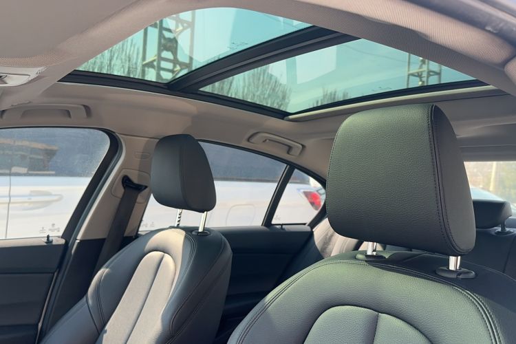Used BMW 1 Series 2018 Facelifted 118i Sport Edition Headliner