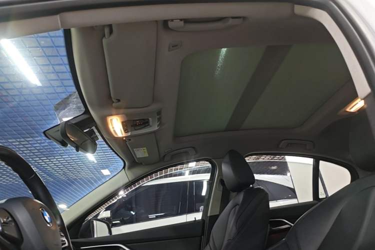 Used BMW 1 Series 2018 118i Sport Edition Headliner