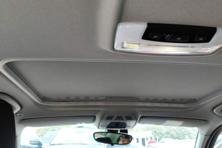 Used BMW 1 Series 2018 118i Sport Design Package Headliner