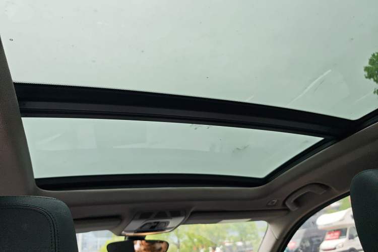 Used BMW 1 Series 2018 Facelifted 118i Design Package Edition Headliner