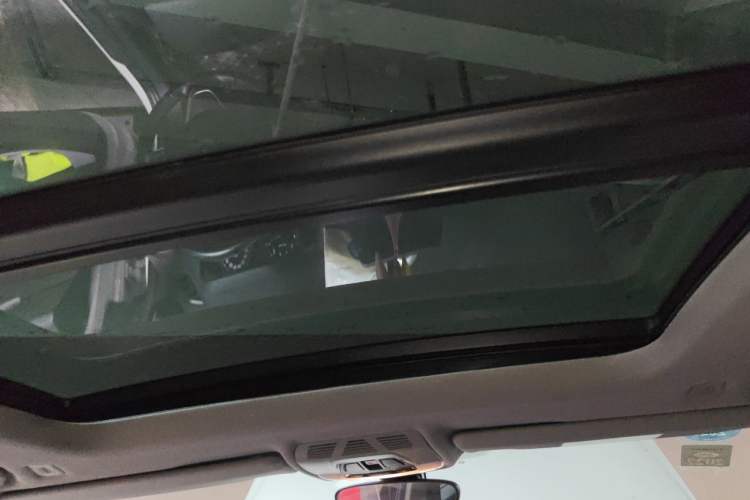 Used BMW 1 Series 2018 Facelifted 118i Sport Edition Headliner