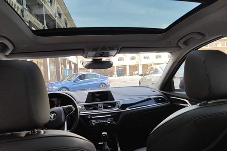 Used BMW 1 Series 2018 118i Sport Edition Headliner