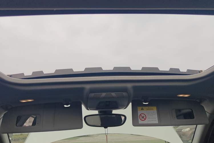 Used BMW 1 Series 2018 118i Leading Model Headliner