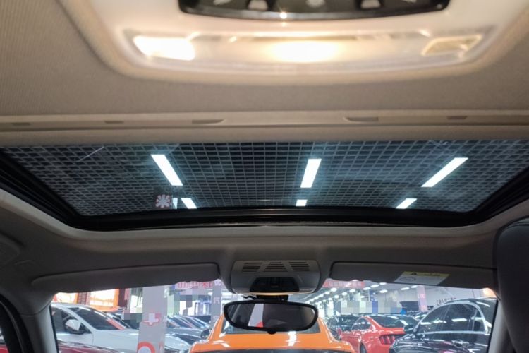 Used BMW 1 Series 2018 118i Leading Model Headliner