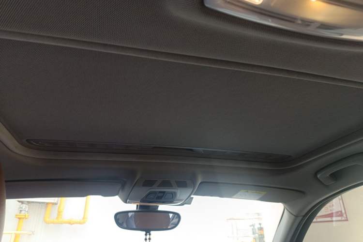 Used BMW 1 Series 2018 118i Leading Model Headliner