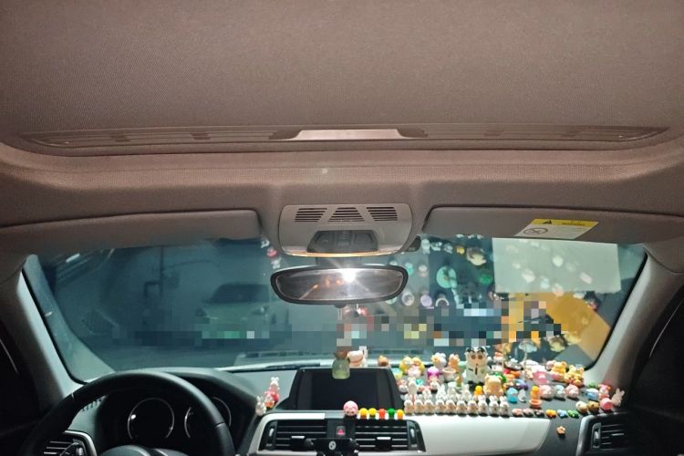 Used BMW 1 Series 2018 118i Leading Model Headliner