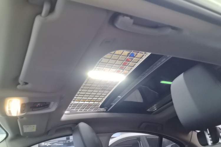 Used BMW 1 Series 2018 118i Sport Edition Headliner