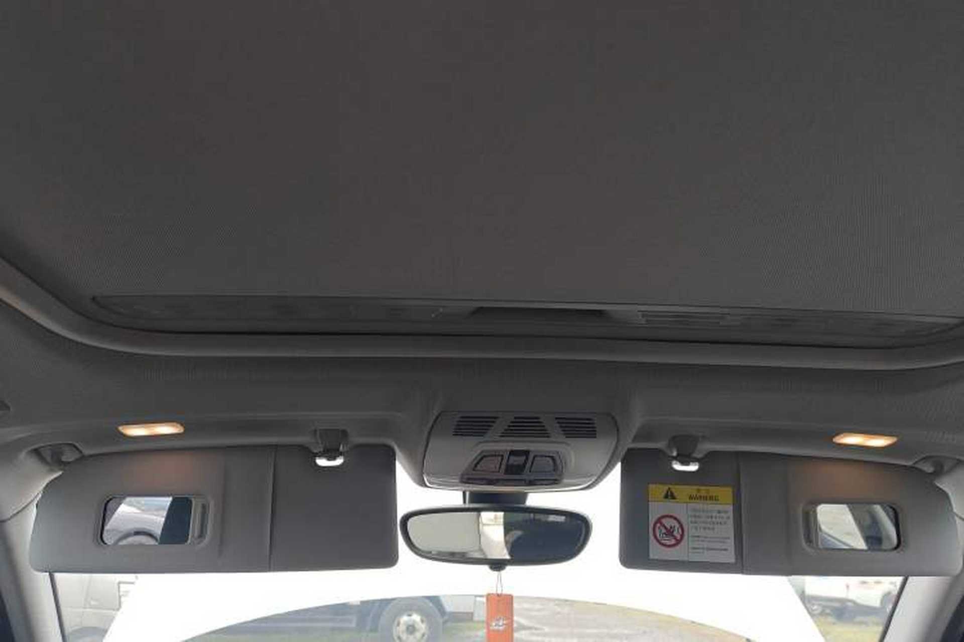 Used BMW 1 Series 2018 118i Leading Model Headliner