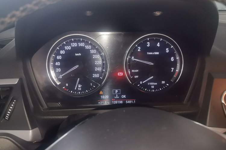 Used BMW 1 Series 2018 118i Fashion Model Instrument Cluster