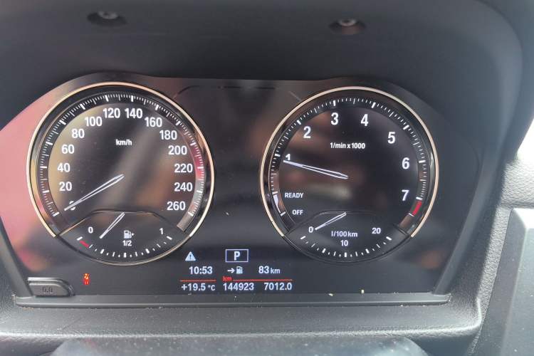 Used BMW 1 Series 2018 118i Sport Edition Instrument Cluster