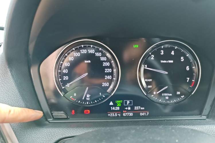 Used BMW 1 Series 2018 118i Leading Model Instrument Cluster