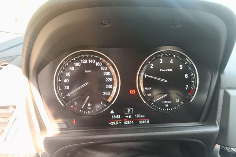 Used BMW 1 Series 2018 118i Sport Edition Instrument Cluster