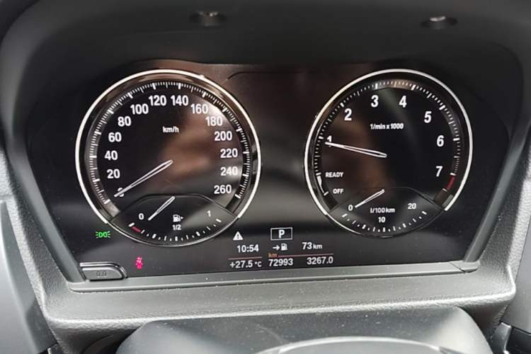 Used BMW 1 Series 2018 118i Sport Edition Instrument Cluster