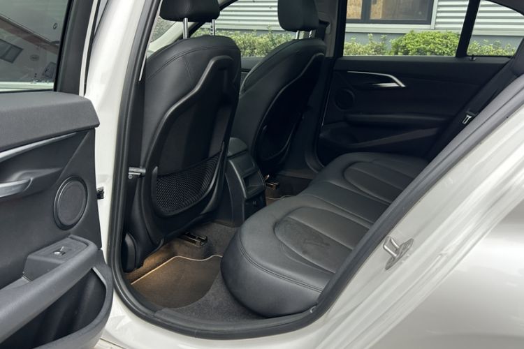Used BMW 1 Series 2018 118i Sport Edition Interior 1