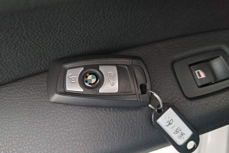 Used BMW 1 Series 2018 118i Leading Model Interior 1