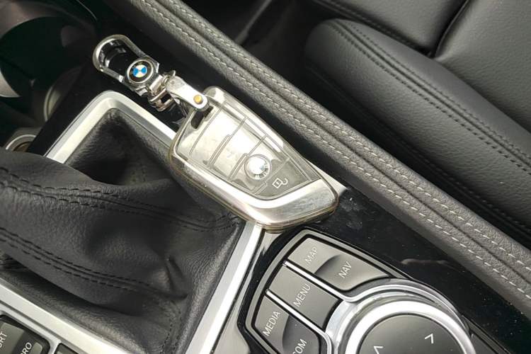 Used BMW 1 Series 2018 120i Design Package Model Interior 1