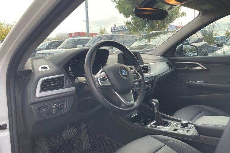 Used BMW 1 Series 2018 Revised 118i Fashion Edition Interior 2
