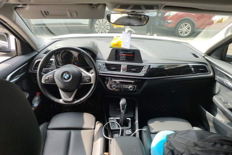 Used BMW 1 Series 2018 118i Sport Edition Interior 2