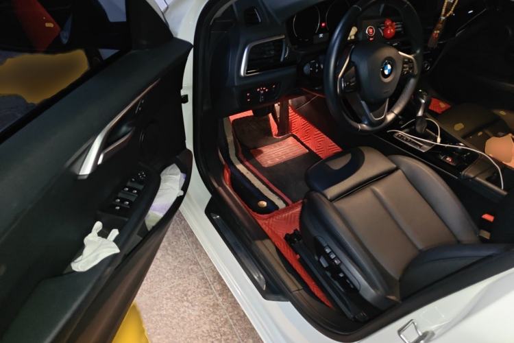 Used BMW 1 Series 2018 118i Sport Edition Interior 3