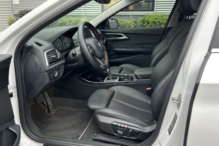 Used BMW 1 Series 2018 118i Sport Edition Interior 3