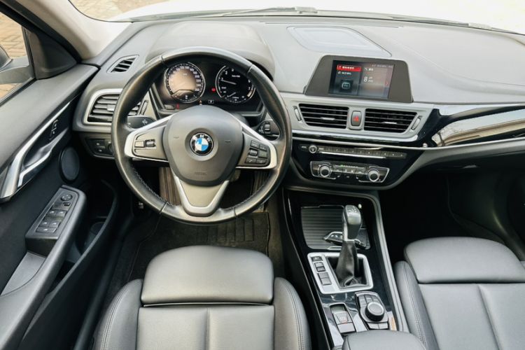 Used BMW 1 Series 2018 Facelifted 118i Sport Edition Interior 3