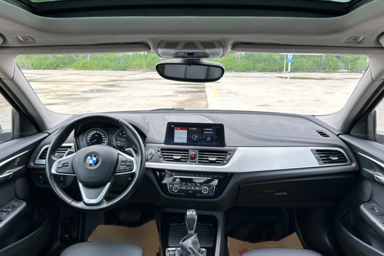 Used BMW 1 Series 2018 Restyled 120i Design Package Edition Interior 3