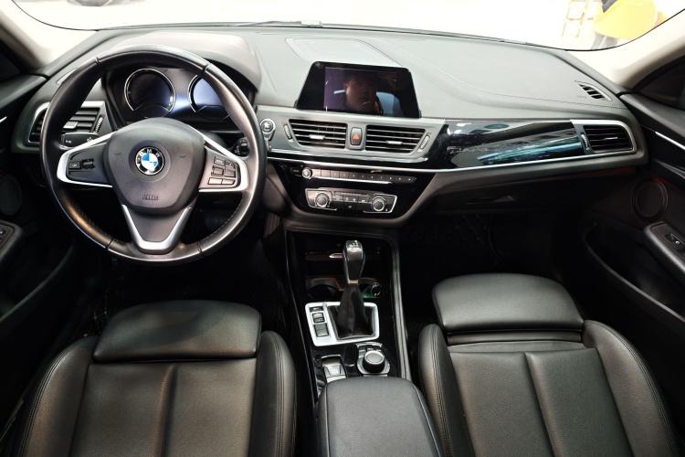 Used BMW 1 Series 2018 118i Sport Edition Interior 3