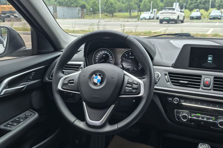 Used BMW 1 Series 2018 118i Sport Edition Interior 5
