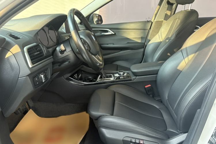 Used BMW 1 Series 2018 118i Sport Edition Interior 6