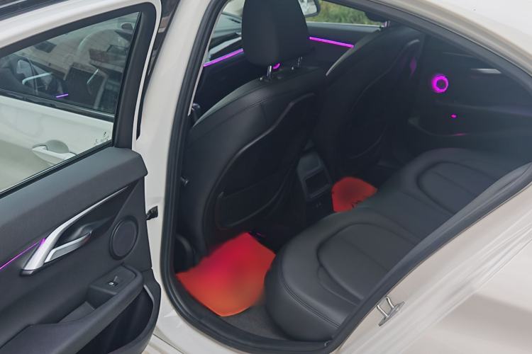 Used BMW 1 Series 2018 Facelifted 118i Sport Edition Interior 7