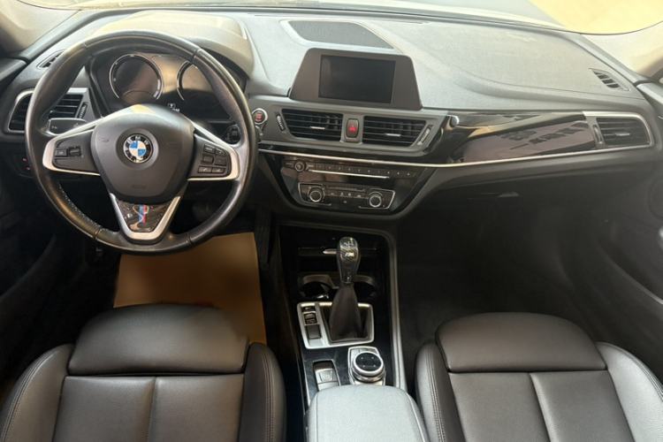 Used BMW 1 Series 2018 118i Sport Edition Interior 7