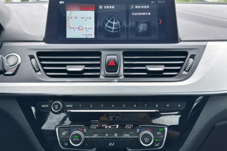 Used BMW 1 Series 2018 Restyled 120i Design Package Edition Interior 7