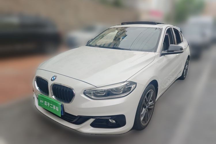 Used BMW 1 Series 2018 Facelifted 118i Sport Edition Guazi used car, China used car export, Used car for sale, Used  cars, Cheapest cars for sale