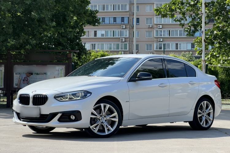 Used BMW 1 Series 2018 120i Design Package Model Guazi used car, China used car export, Used car for sale, Used  cars, Cheapest cars for sale