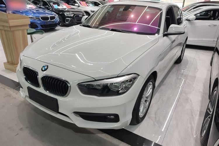 BMW 1 Series 2018 118i Leading Model de segunda mano Guazi used car, China used car export, Used car for sale, Used  cars, Cheapest cars for sale