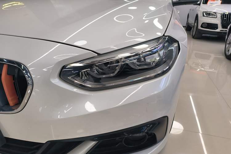 Used BMW 1 Series 2018 118i Sport Edition Left Front Headlight