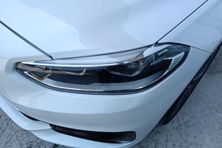 Used BMW 1 Series 2018 Facelifted 118i Sport Edition Left Front Headlight