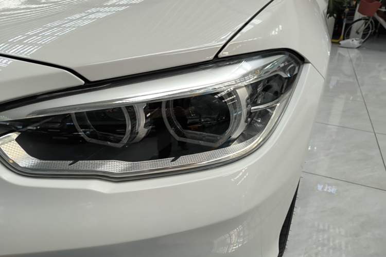 Used BMW 1 Series 2018 118i Sport Design Package Left Front Headlight