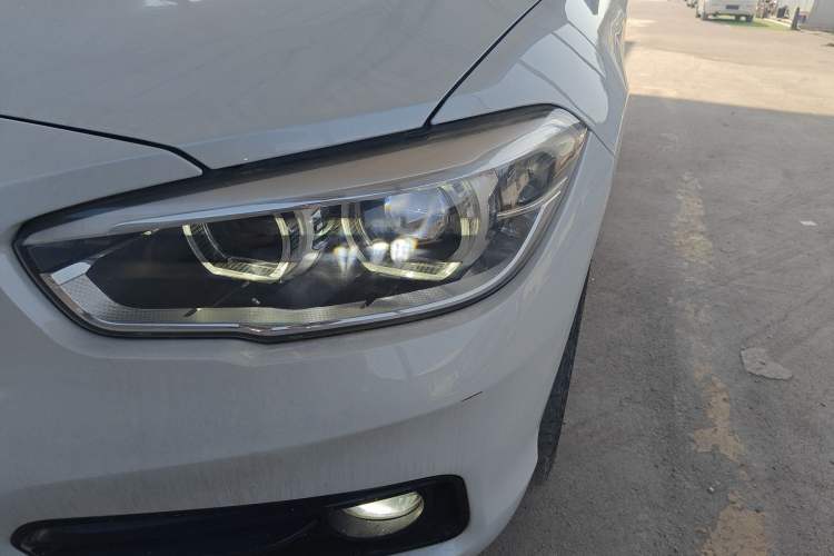 Used BMW 1 Series 2018 118i Sport Design Package Left Front Headlight