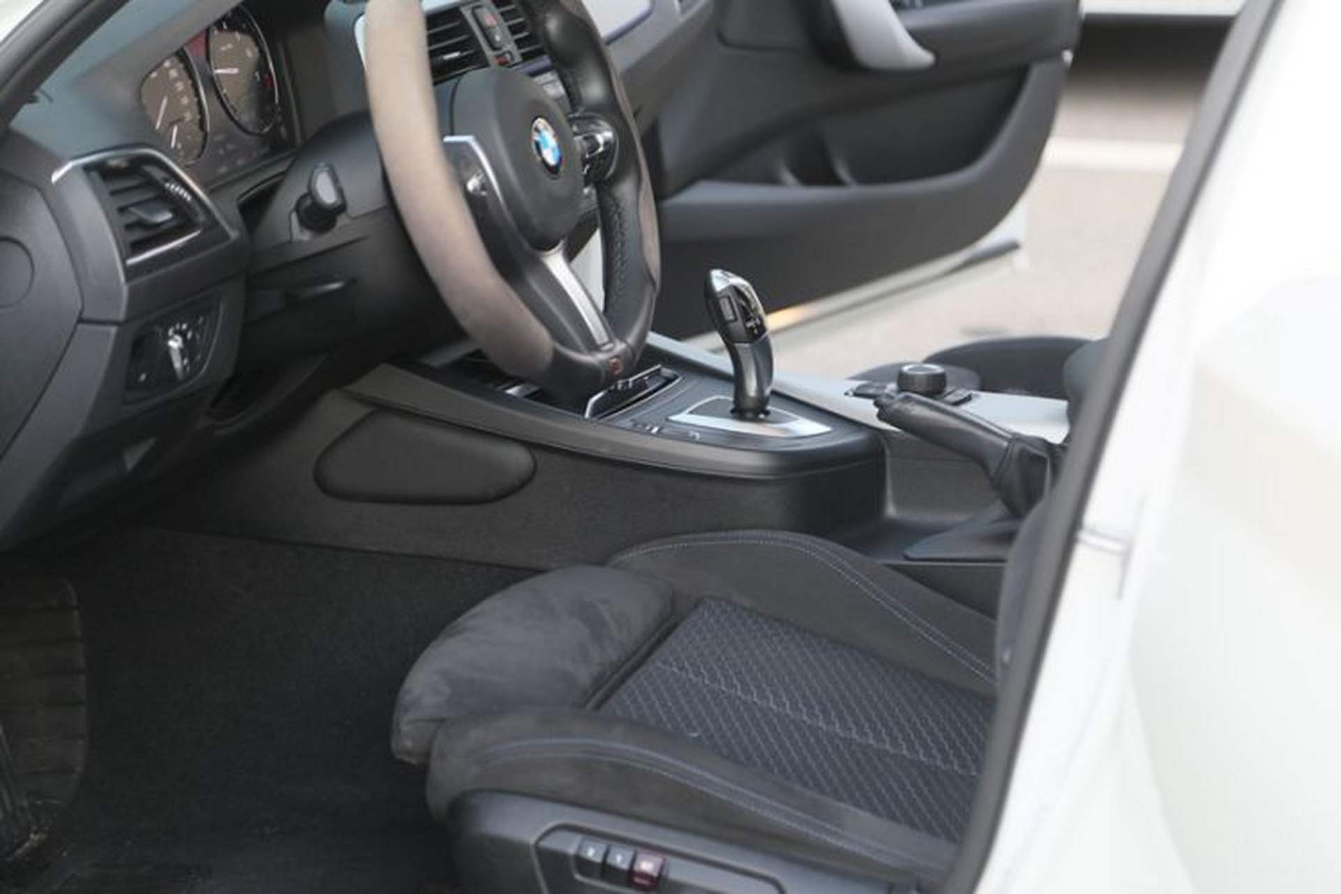 Used BMW 1 Series 2018 120i M Sport Package Left Front Seat
