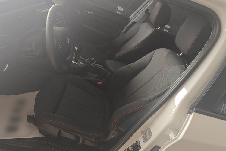Used BMW 1 Series 2018 118i Sport Design Package Left Front Seat