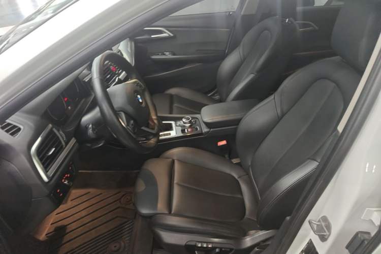 Used BMW 1 Series 2018 120i Design Package Model Left Front Seat