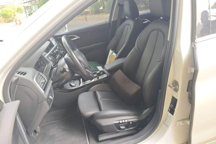 Used BMW 1 Series 2018 118i Sport Edition Left Front Seat