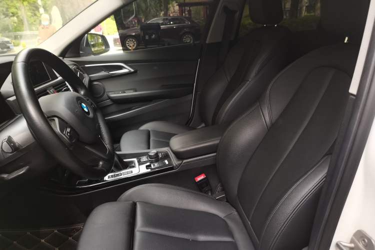 Used BMW 1 Series 2018 Facelifted 118i Sport Edition Left Front Seat