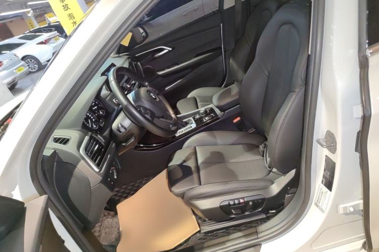 Used BMW 1 Series 2018 Facelifted 118i Sport Edition Left Front Seat